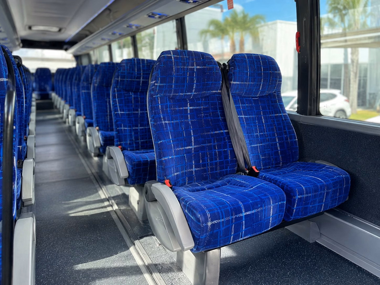 corporate and group sporting event shuttles around greater fishers