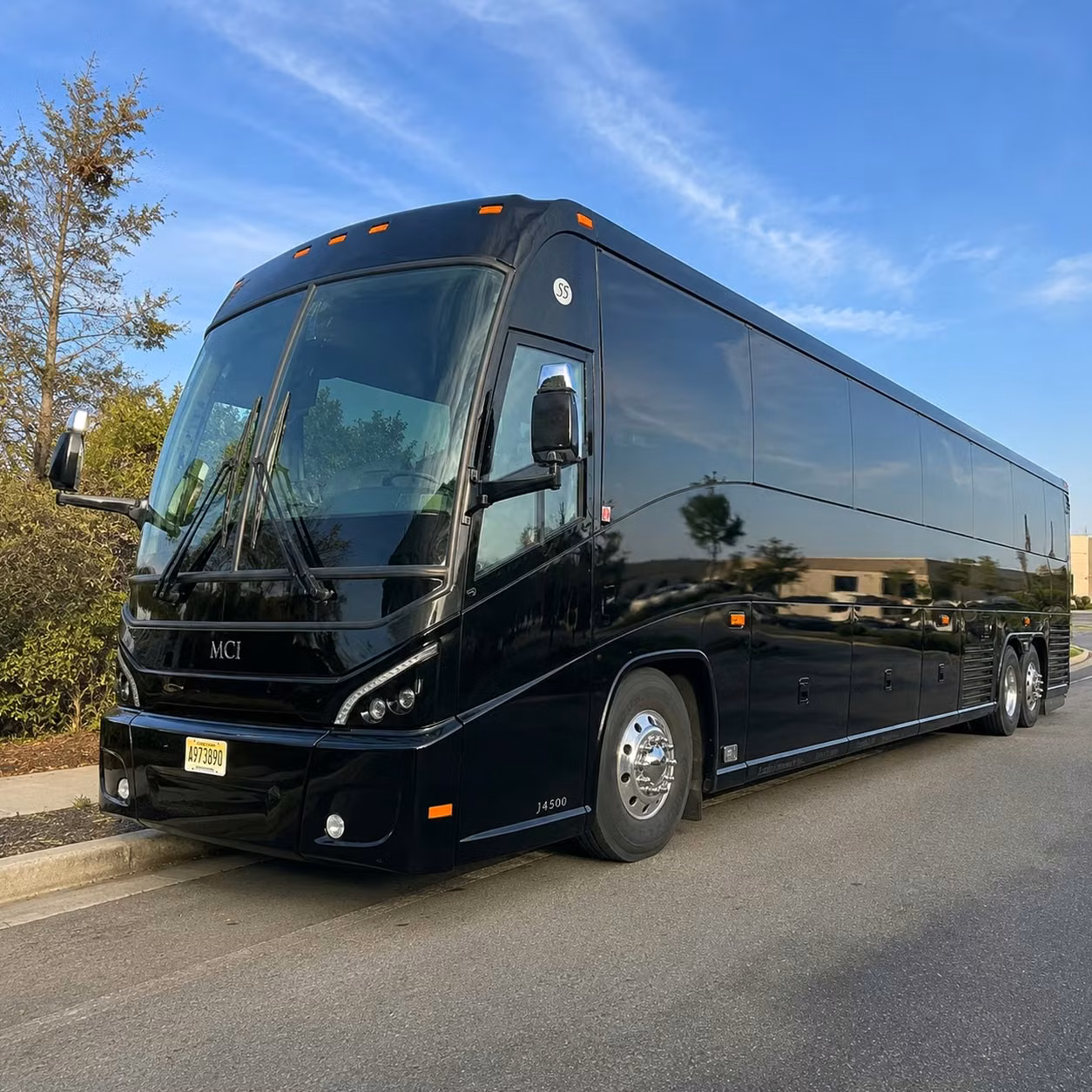 fishers groups heading to indianapolis and beyond have the right bus waiting