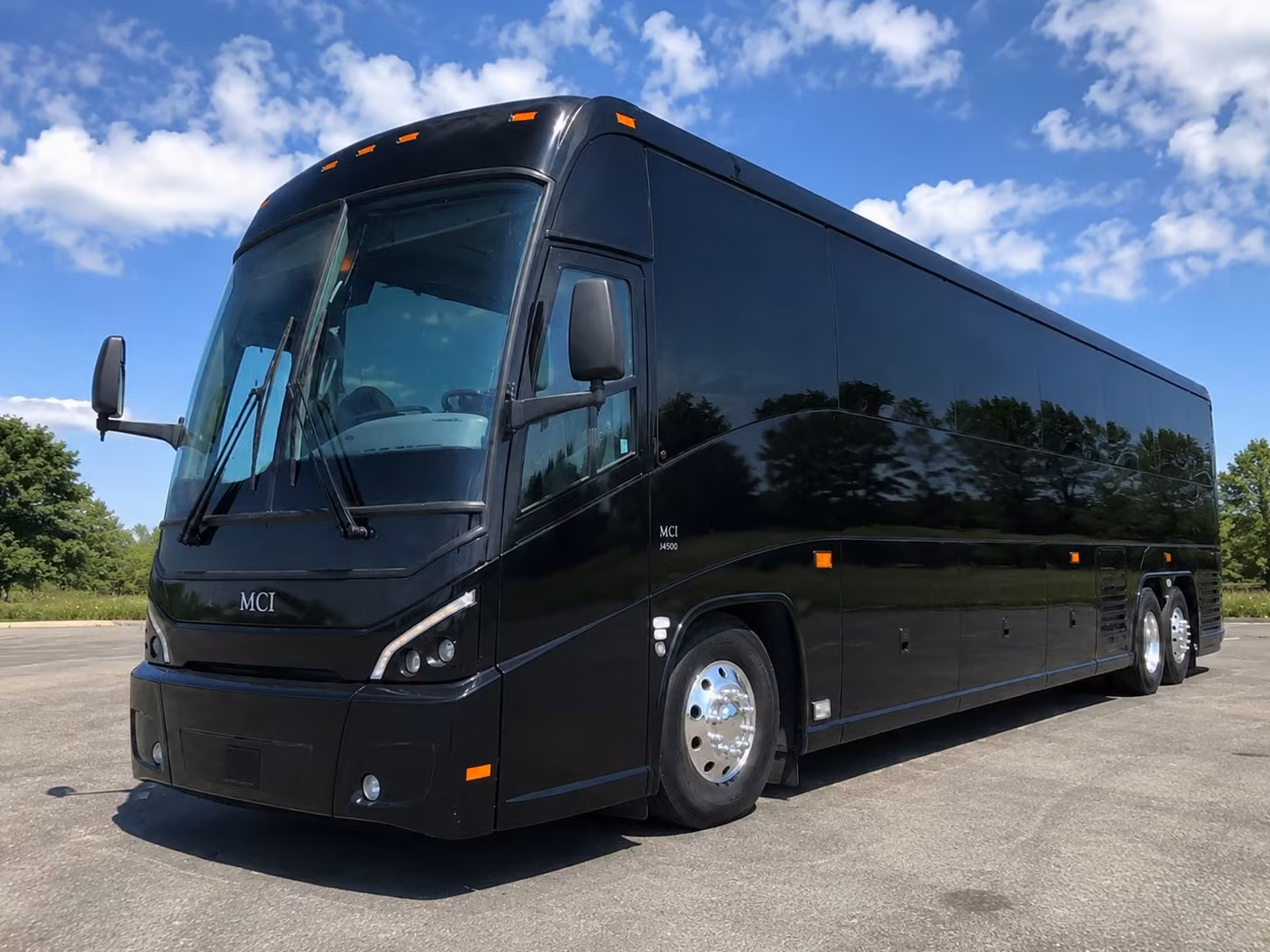 school field trip charter bus rentals in fishers