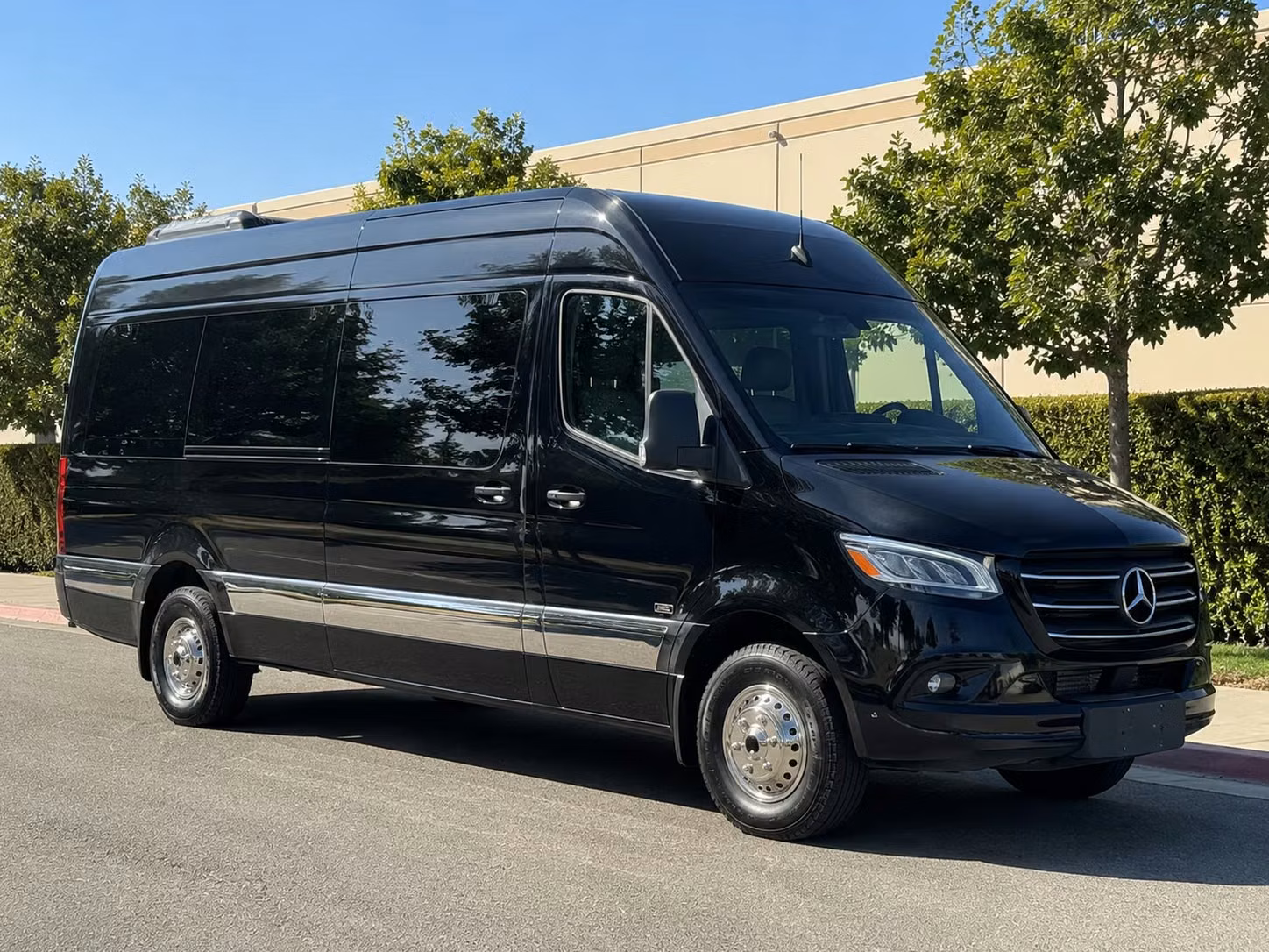 wedding shuttle services bus rentals in fishers
